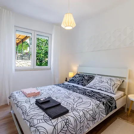 Apartment Barbeta D